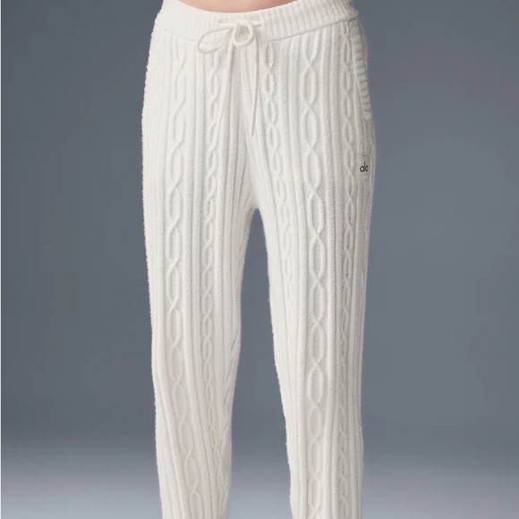 NWT Alo Yoga Cable Knit Winter Bliss Pant Ivory XXS - Picture 5 of 6